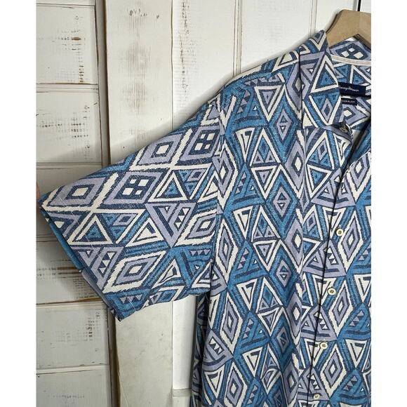 TOMMY BAHAMA Silk Blend Short Sleeve Geometric Aztec Tribal Beach Print Mens XL - Picture 3 of 9
